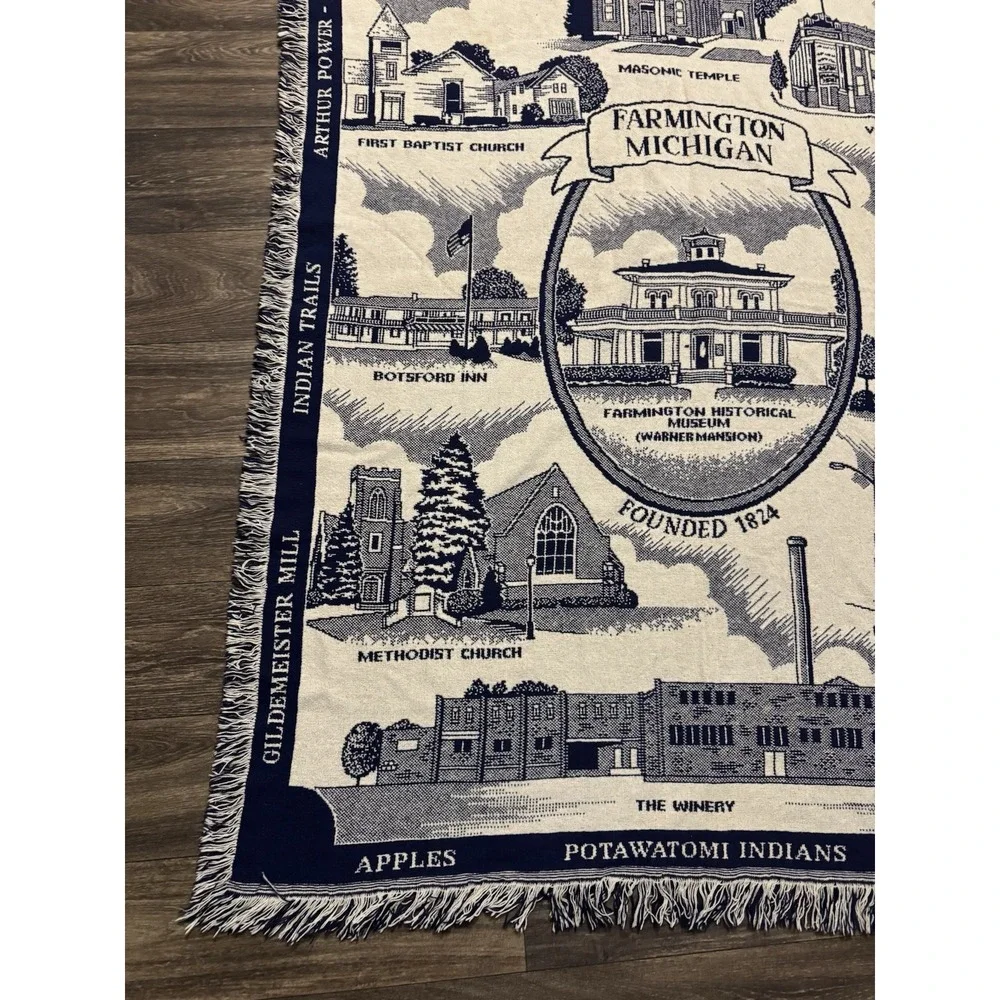VTG Woven Tapestry Throw blanket Farmington Michigan‎